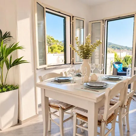 L'anfora Bianca Apartment